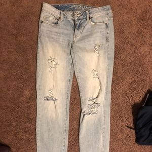 American Eagle Light Wash Jeans